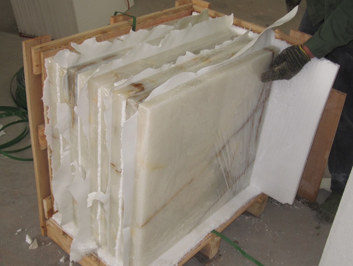 white onyx crates