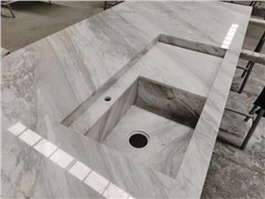 볼라카스 화이트 대리석 주방 조리대