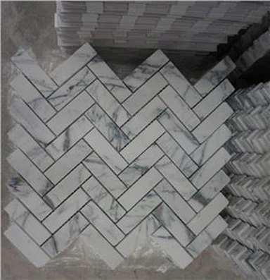 비앙코 스타투아리오 화이트 대리석 헤링본 모자이크